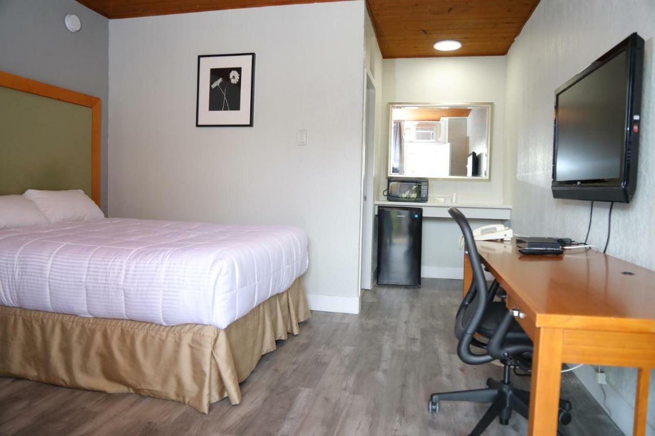 Fraser Inn พรินซ์จอร์จ ภายนอก รูปภาพ